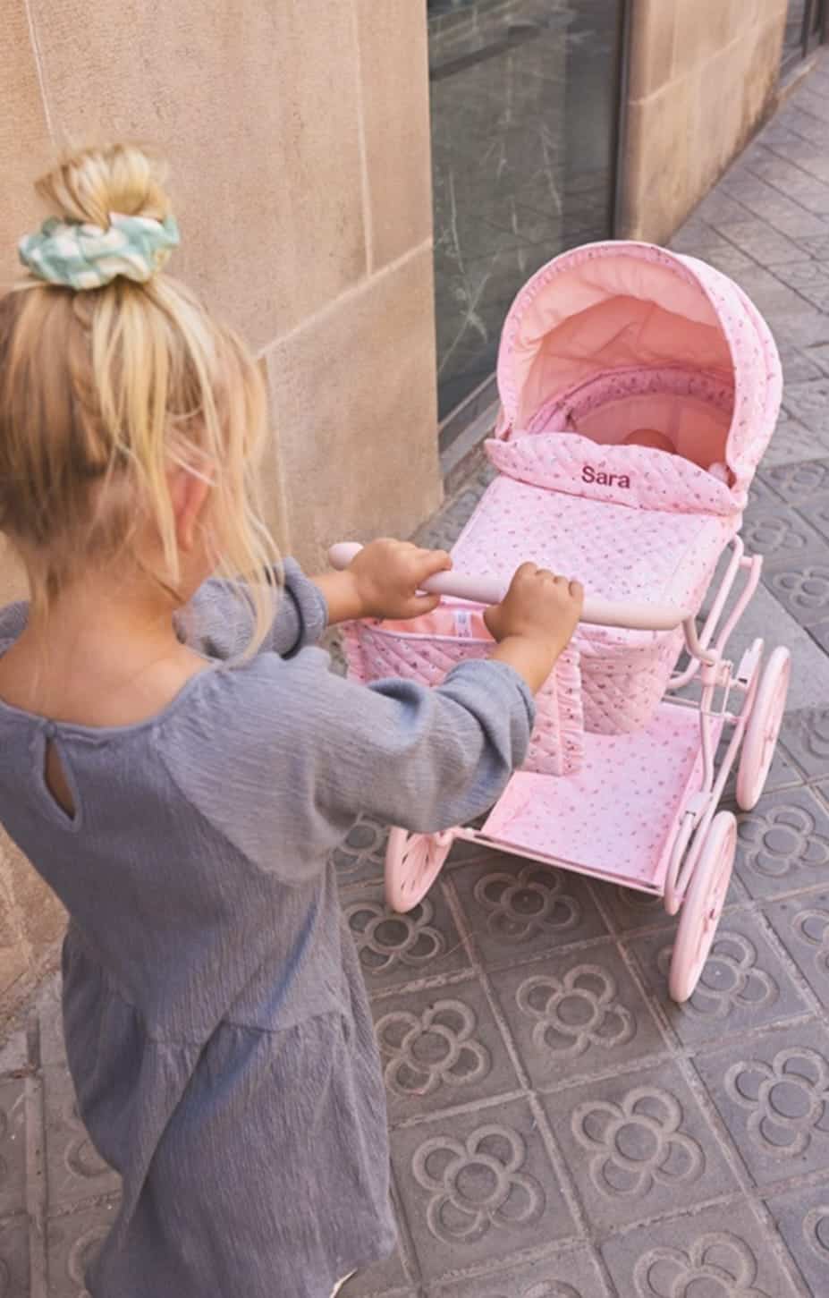 Carrito para muñecas flowers personalizable - Imagen 8